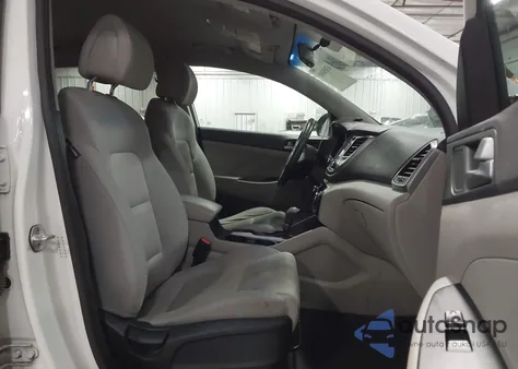 2017 Hyundai Tucson Sport z USA, uszkodzony, nr VIN KM8J3CA22HU562429